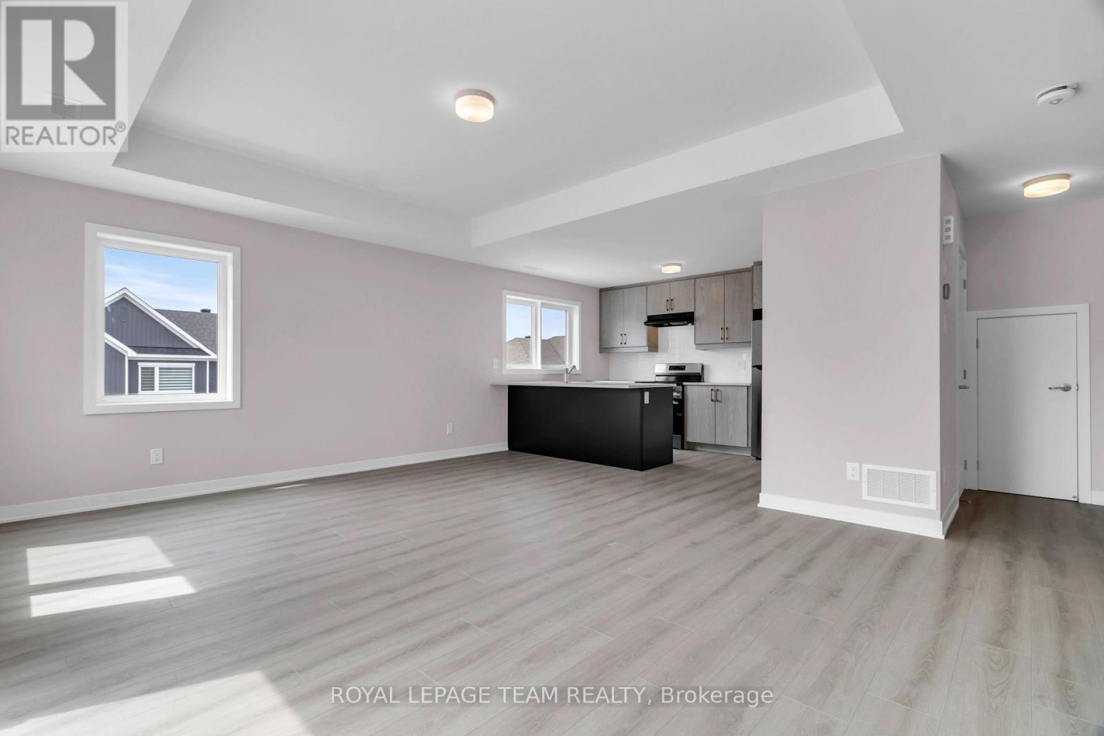 810 Parnian Private, Ottawa, Ontario  K2J 7K6 - Photo 4 - X12991128