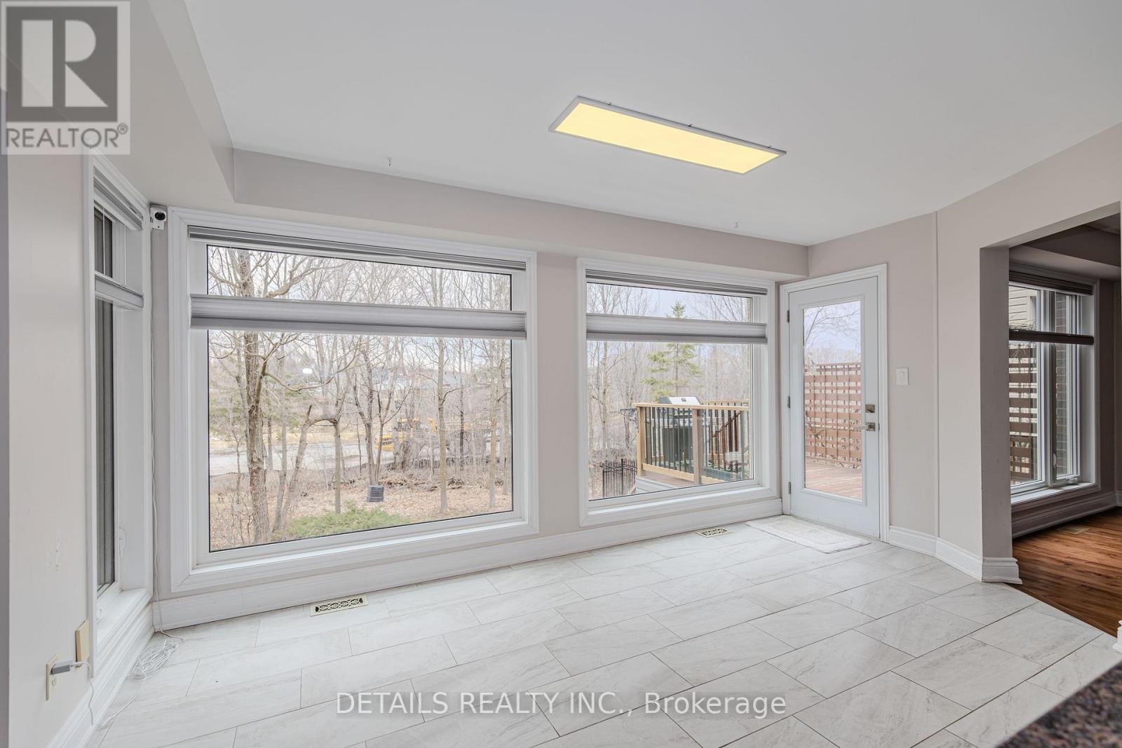 42 Rosenfeld Crescent, Ottawa, Ontario  K2K 2L2 - Photo 11 - X12991188