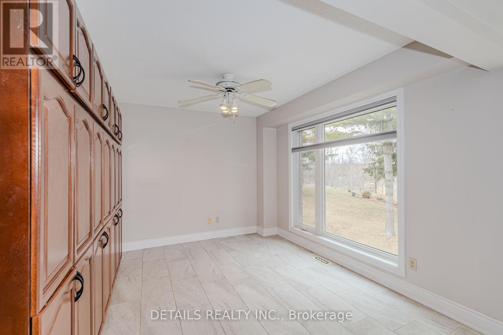 42 Rosenfeld Crescent, Ottawa, Ontario  K2K 2L2 - Photo 12 - X12991188