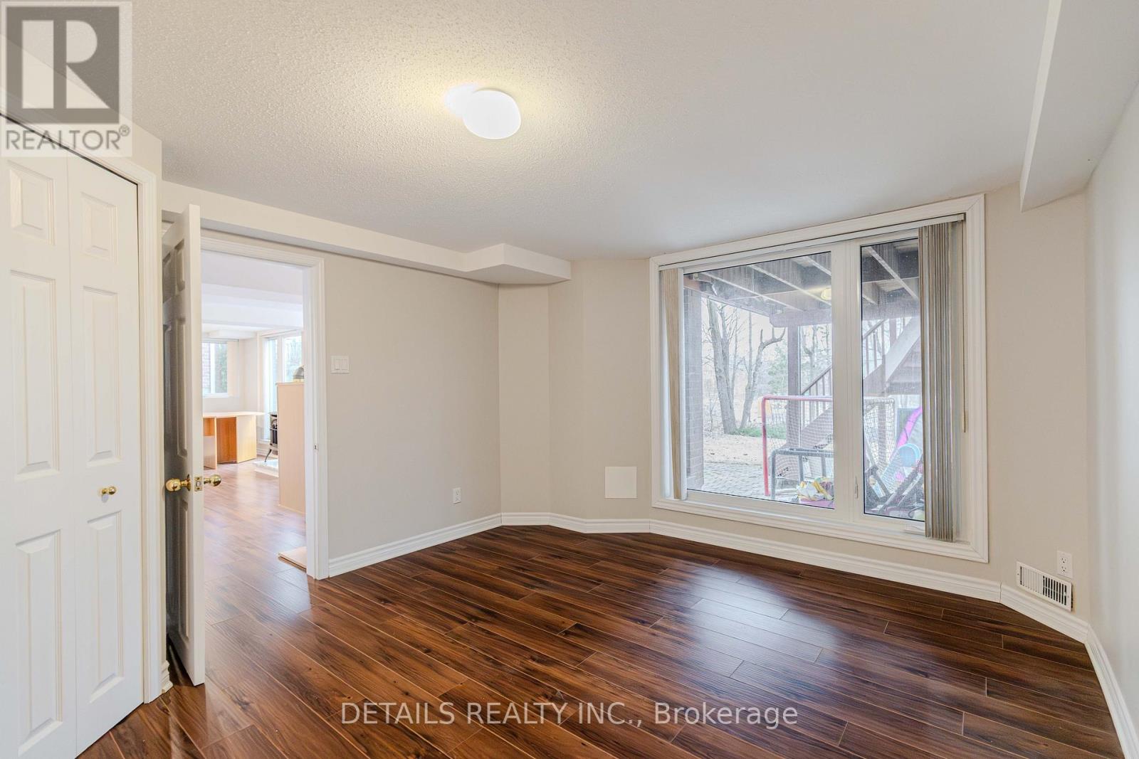 42 Rosenfeld Crescent, Ottawa, Ontario  K2K 2L2 - Photo 27 - X12991188