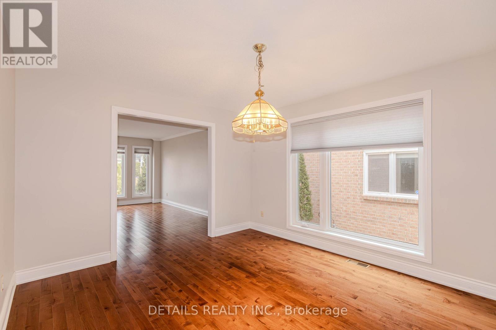 42 Rosenfeld Crescent, Ottawa, Ontario  K2K 2L2 - Photo 7 - X12991188