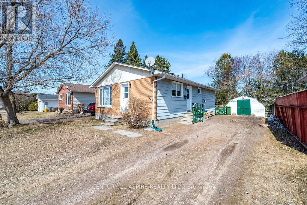 1147 Boundary Road W, Pembroke, Ontario  K8A 7T9 - Photo 3 - X12991098