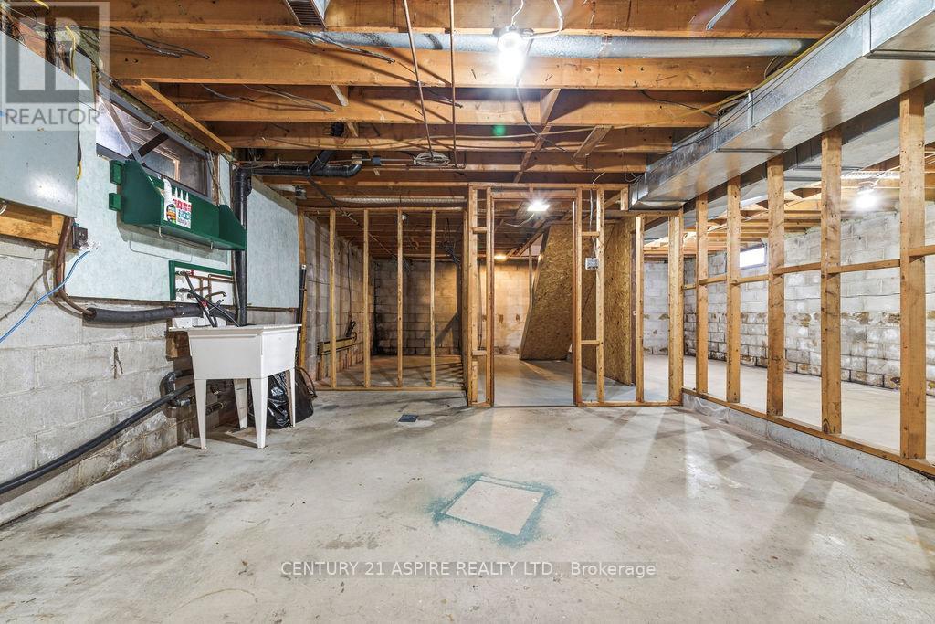 1147 Boundary Road W, Pembroke, Ontario  K8A 7T9 - Photo 33 - X12991098