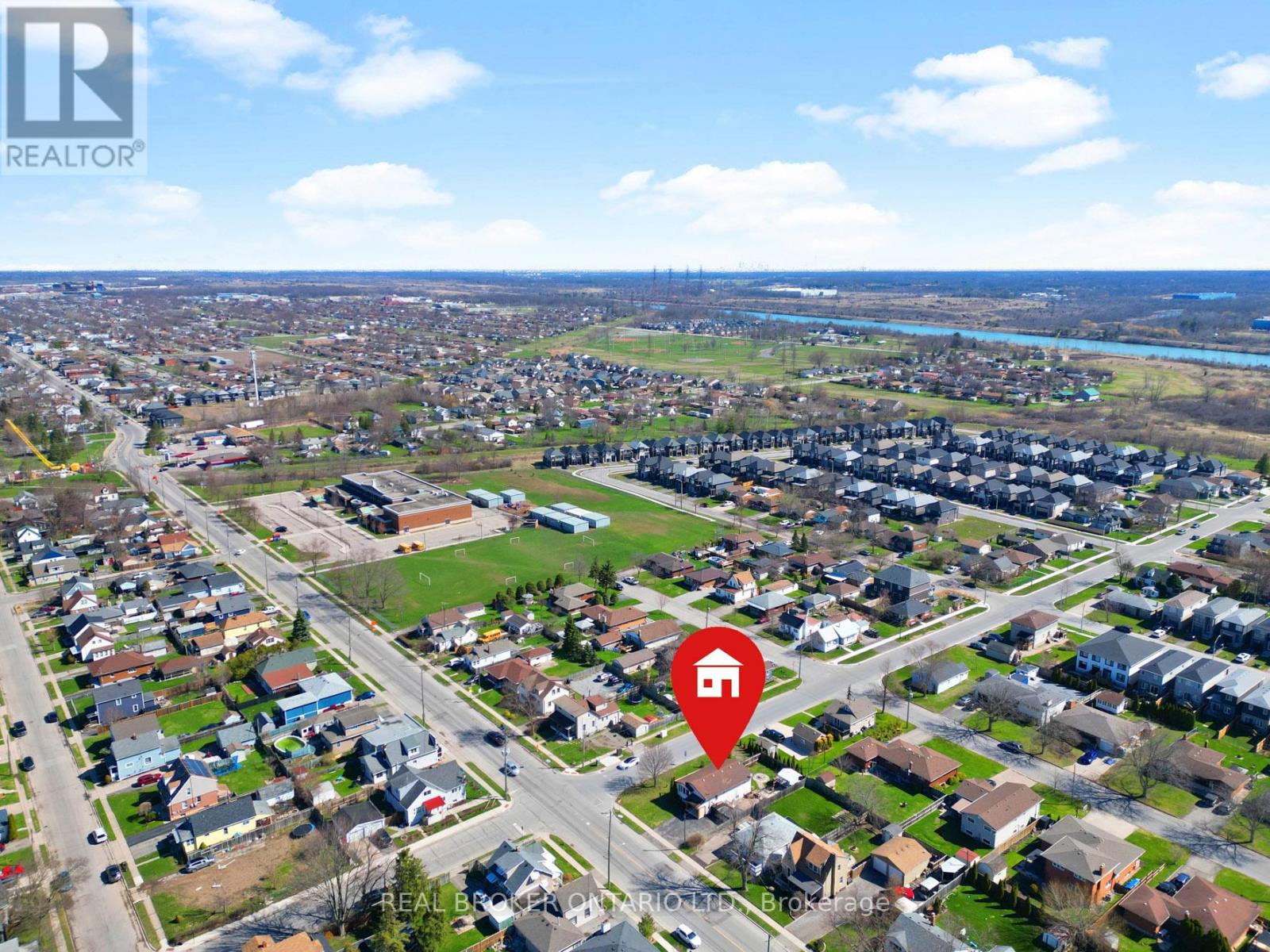 379 Southworth Street S, Welland, Ontario  L3B 2A1 - Photo 37 - X12798254