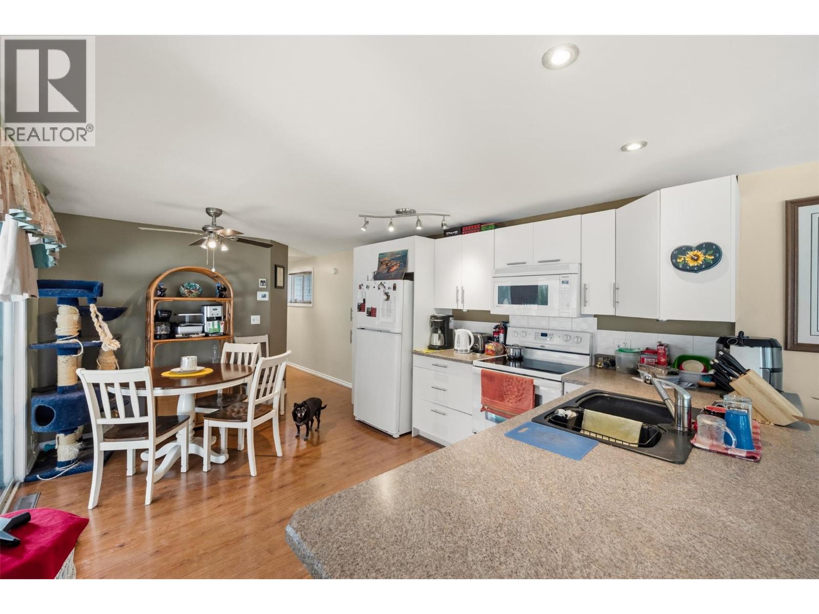 1292 Highway 3a Unit# 30, Keremeos, British Columbia  V0X 1N4 - Photo 7 - 10376835