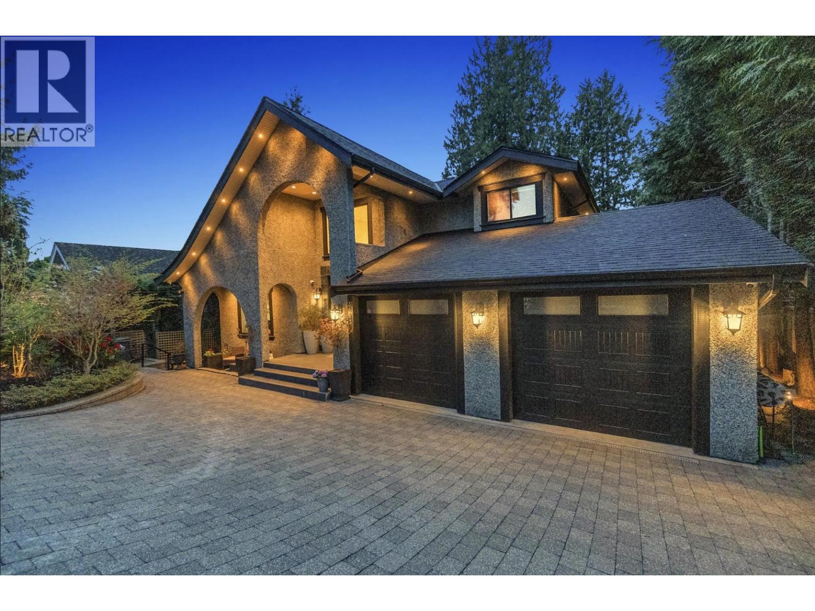 3263 NORWOOD AVENUE, North Vancouver, British Columbia