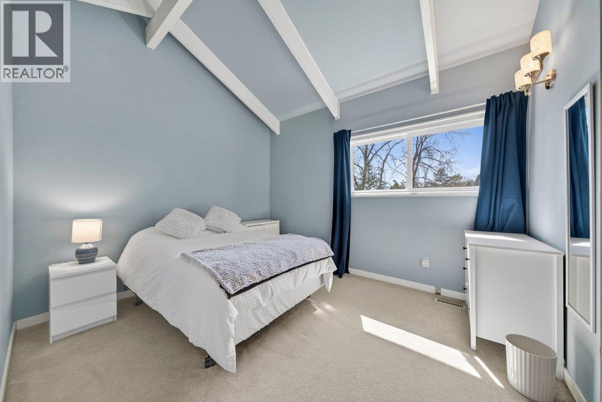 23419 Tamarack Lane, Maple Ridge, British Columbia  V2W 1A8 - Photo 22 - R3110272