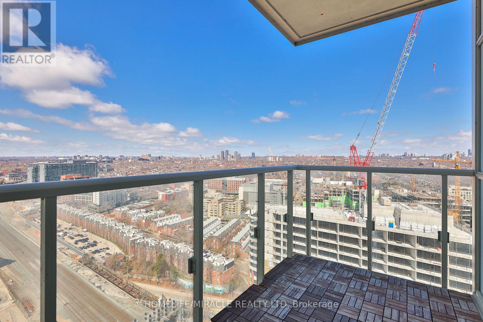 2815 - 125 Western Battery Road, Toronto, Ontario  M6K 3R8 - Photo 38 - C12982944