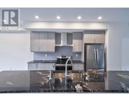 14 BENNINGTON ROAD, Newmarket, Ontario