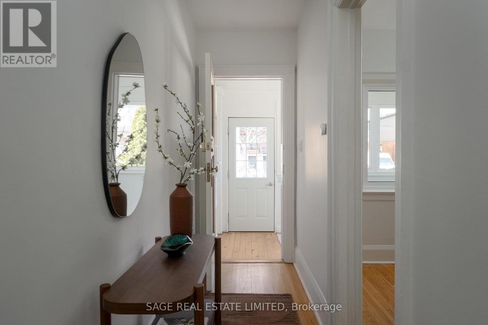 178 Prescott Avenue, Toronto, Ontario  M6N 3H1 - Photo 5 - W12989074