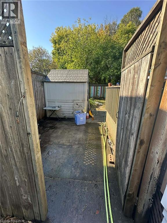 623 Knox Avenue, Hamilton, Ontario  L8H 6K2 - Photo 14 - 40819124