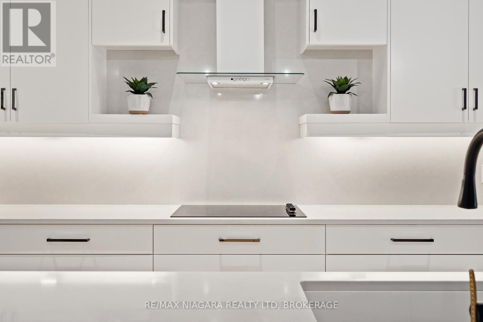 14 Mills Lane, Niagara-On-The-Lake, Ontario  L0S 1J1 - Photo 8 - X12991118