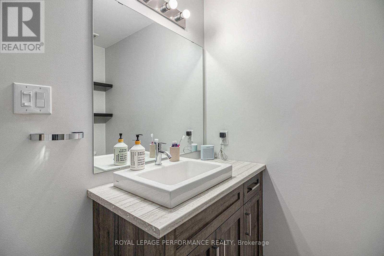 8 Brittany Street, North Stormont, Ontario K0A 1R0 - Photo 16 - X12991184