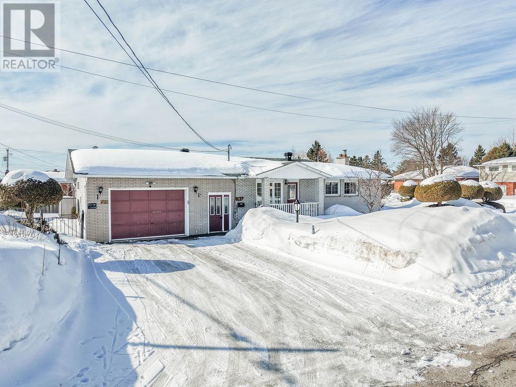 261 Kingsford RD, Sault Ste. Marie, Ontario