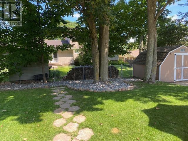 124 Pleasant Dr, Sault Ste. Marie, Ontario P6B 4E2 - Photo 33 - SM260666