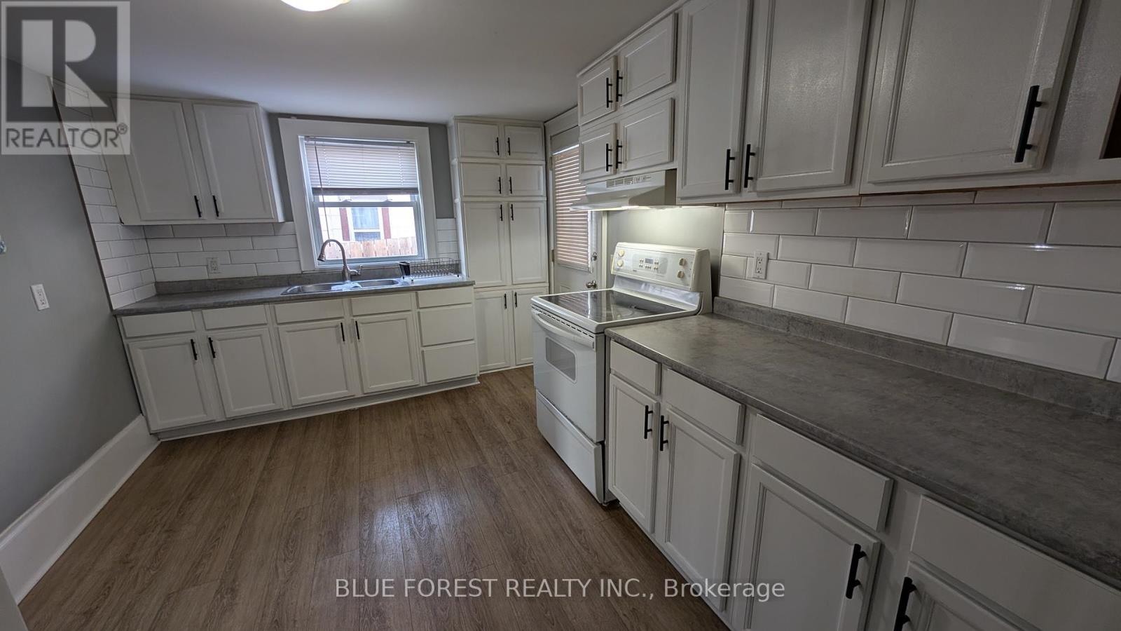 190 Clarence Street, London East, Ontario  N6B 2J7 - Photo 5 - X12776674