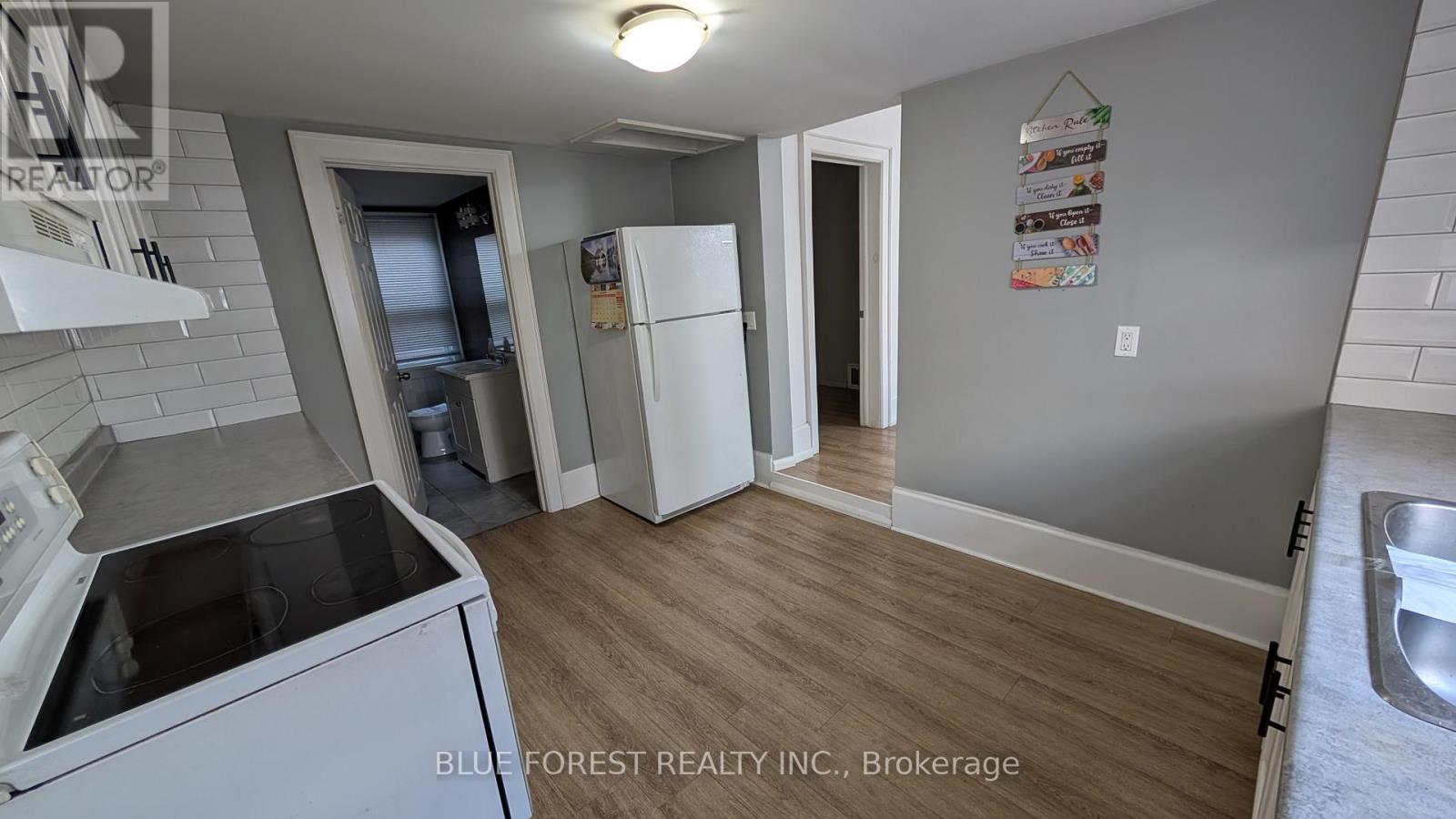 190 Clarence Street, London East, Ontario  N6B 2J7 - Photo 4 - X12776674