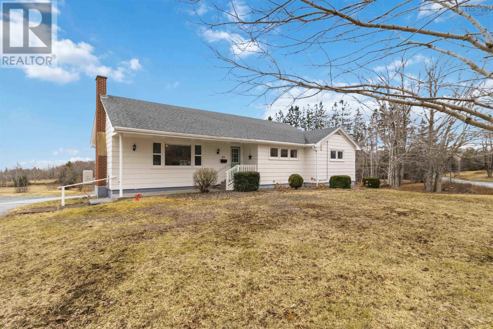 65 Back Road, Broad Cove, Nova Scotia  B0J 2H0 - Photo 2 - 202607207