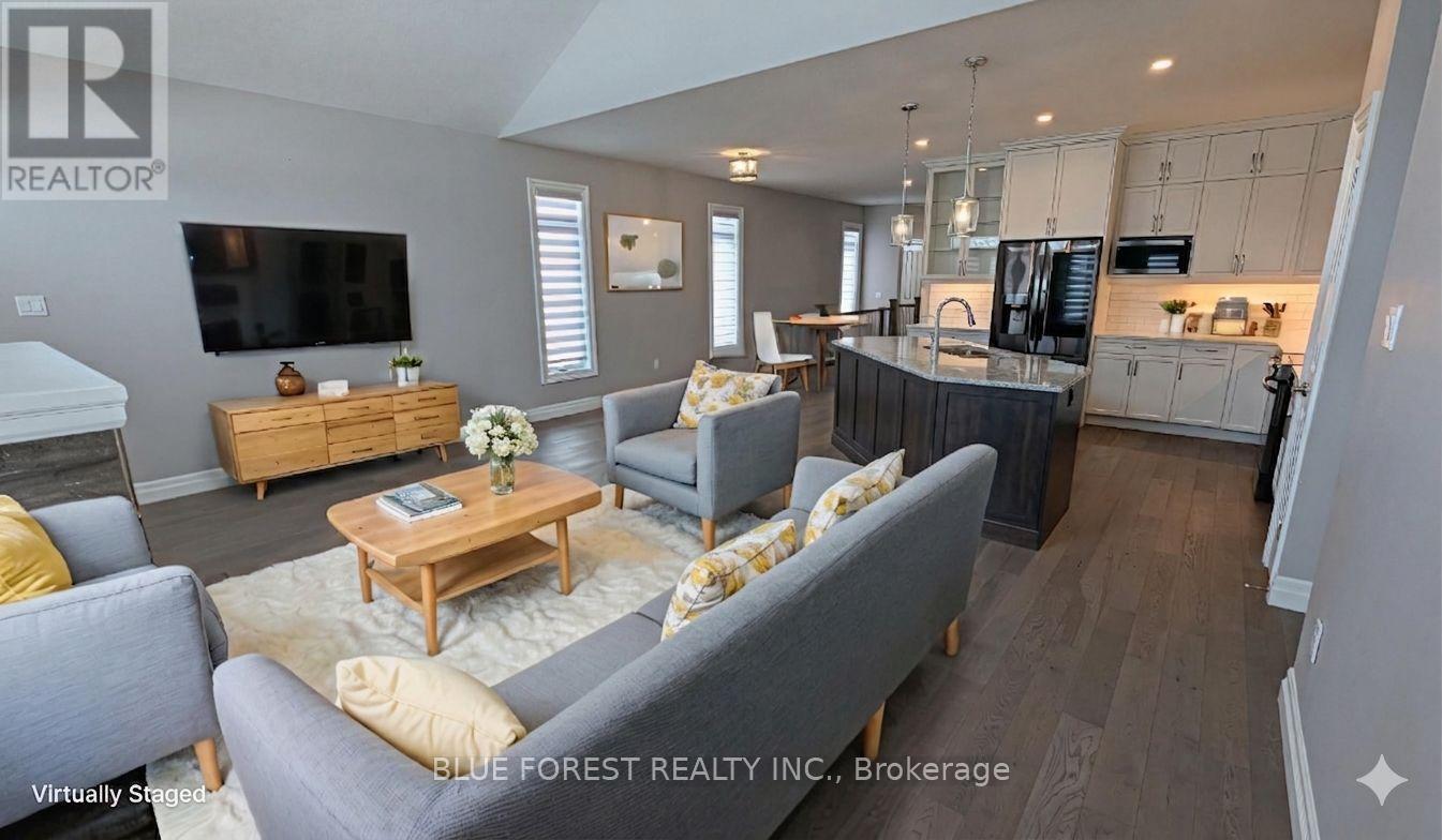 11 - 273 Riddell Street, Woodstock, Ontario  N4S 0C8 - Photo 6 - X12856068