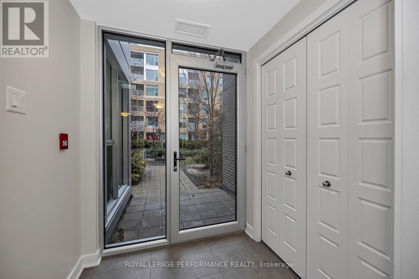 104 - 300a Lett Street, Ottawa, Ontario  K1R 0A8 - Photo 22 - X12874622