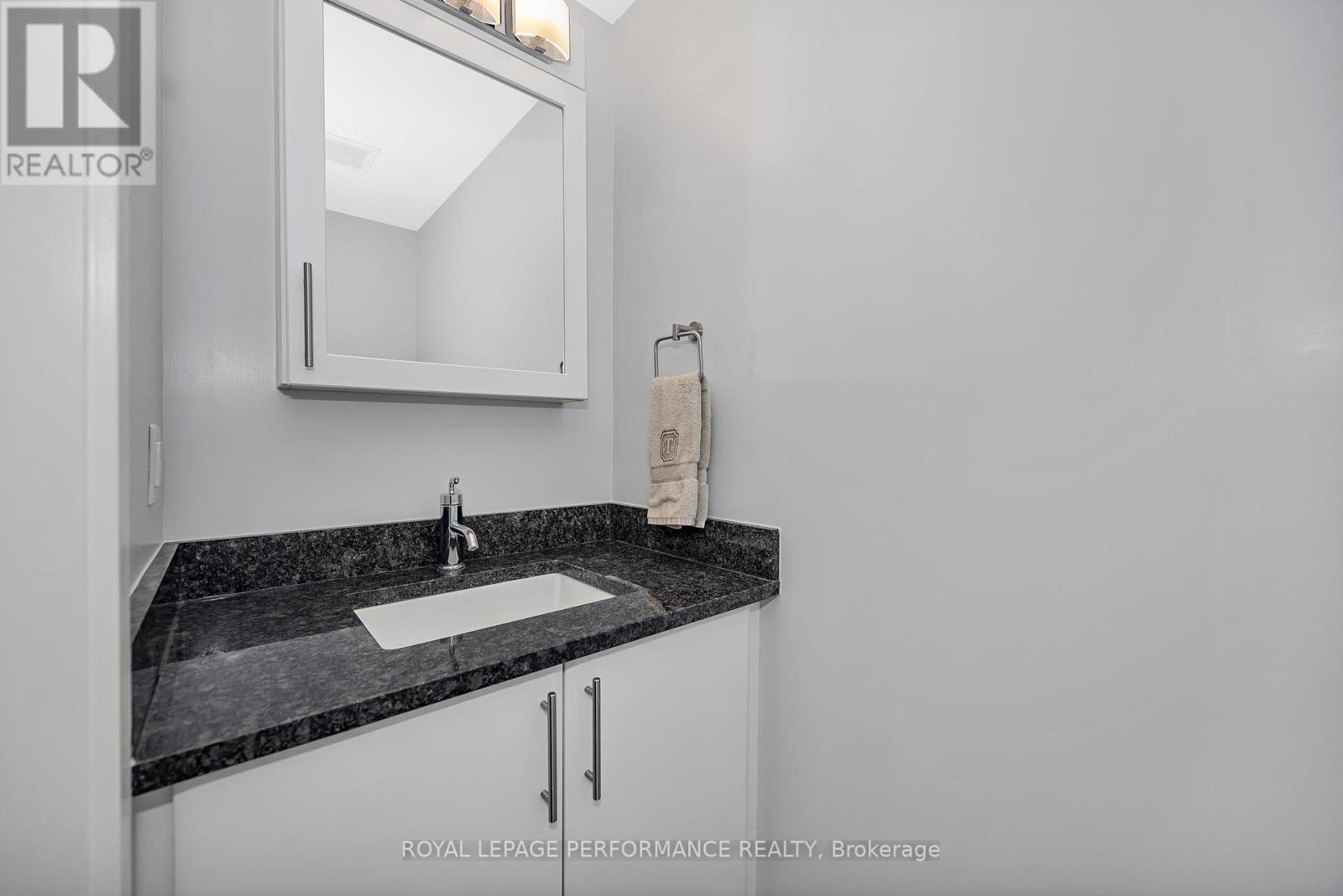 104 - 300a Lett Street, Ottawa, Ontario  K1R 0A8 - Photo 20 - X12874622