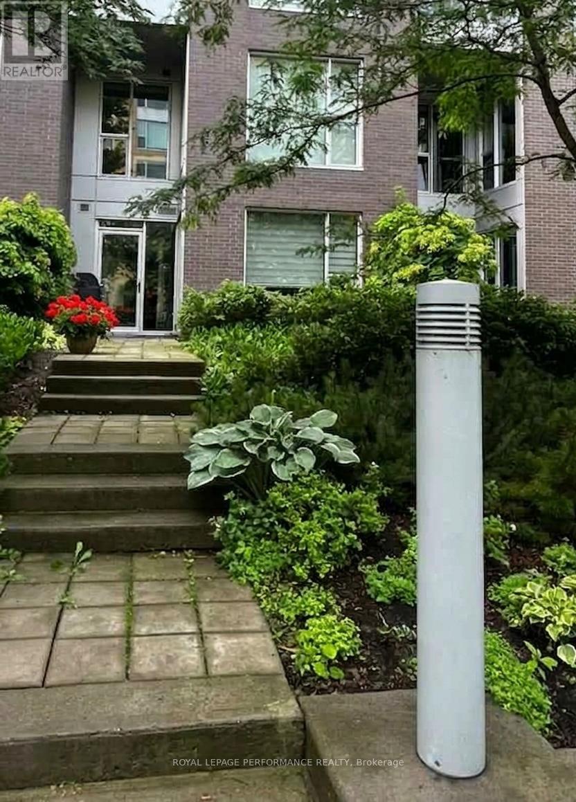 104 - 300a Lett Street, Ottawa, Ontario  K1R 0A8 - Photo 38 - X12874622