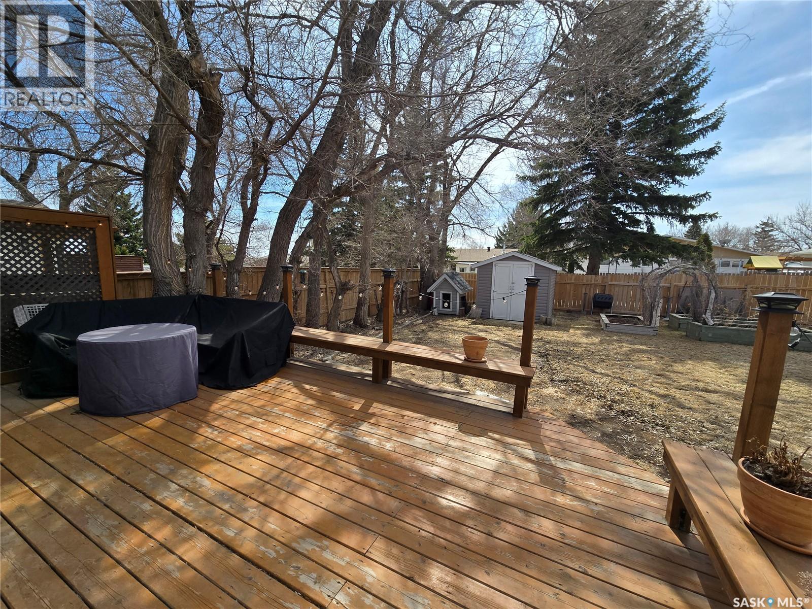 208 Clinton Place, Swift Current, Saskatchewan  S9H 4K2 - Photo 18 - SK032765