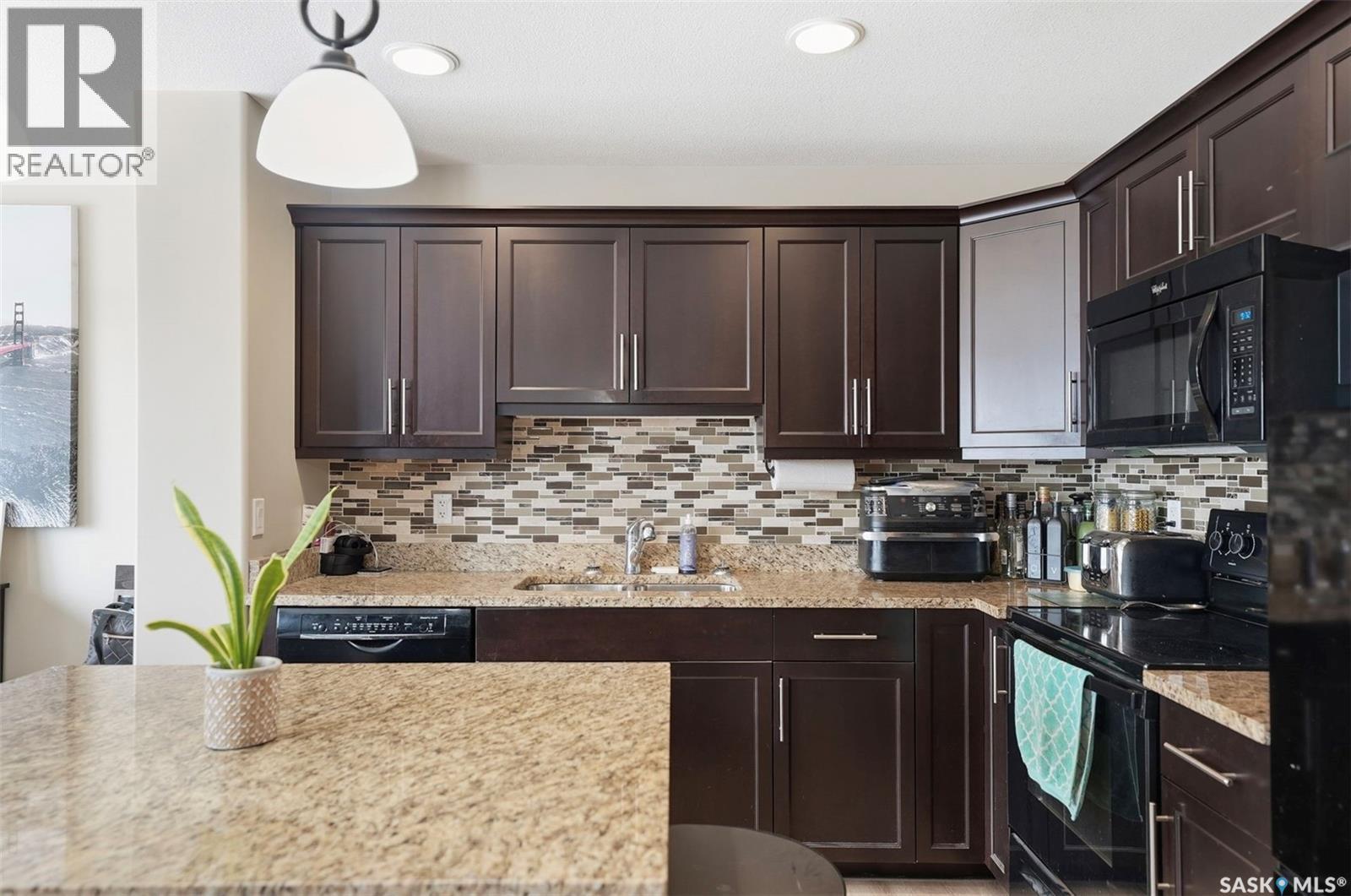 133 901 4th Street S, Martensville, Saskatchewan  S0K 2S1 - Photo 9 - SK032755