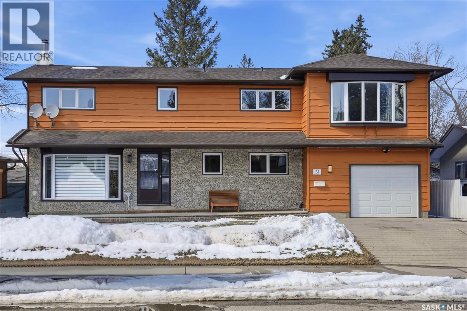 31 Cantlon Crescent, Saskatoon, Saskatchewan  S7J 2T2 - Photo 2 - SK032745