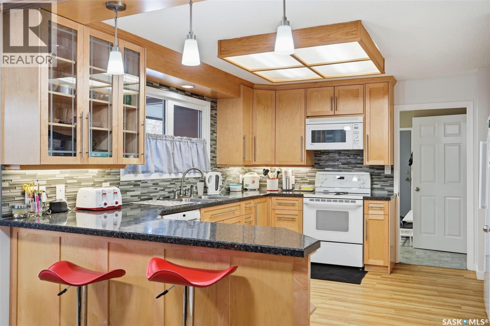 31 Cantlon Crescent, Saskatoon, Saskatchewan  S7J 2T2 - Photo 9 - SK032745