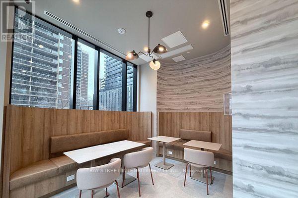 2511 - 634 Church Street, Toronto, Ontario  M4Y 2G3 - Photo 18 - C12991092