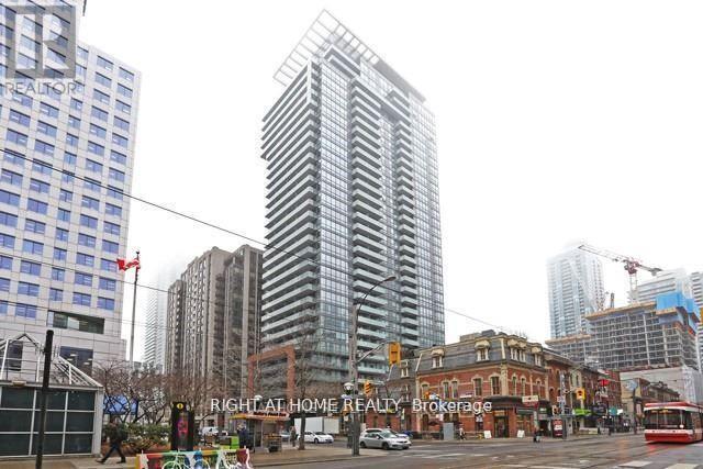 607 - 8 MERCER STREET, Toronto, Ontario