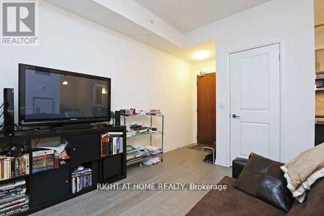 607 - 8 Mercer Street, Toronto, Ontario  M5V 0C4 - Photo 2 - C12991156