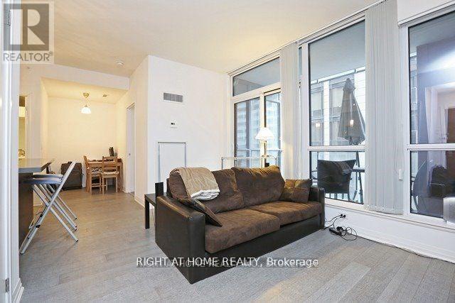 607 - 8 Mercer Street, Toronto, Ontario  M5V 0C4 - Photo 5 - C12991156