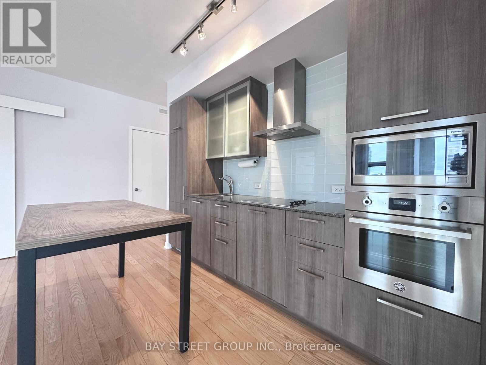 3704 - 12 York Street, Toronto, Ontario  M5J 0A9 - Photo 31 - C12991192