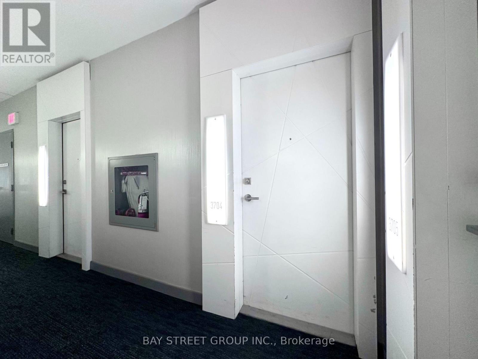 3704 - 12 York Street, Toronto, Ontario  M5J 0A9 - Photo 6 - C12991192