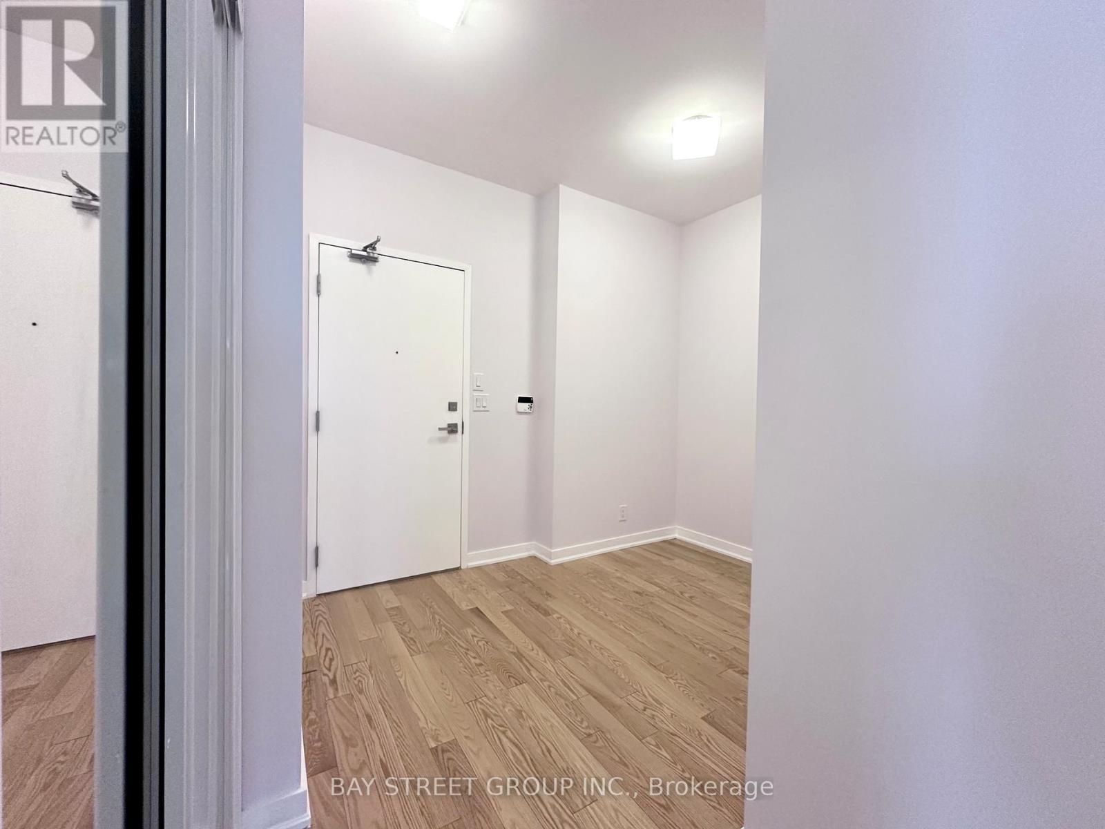 3704 - 12 York Street, Toronto, Ontario  M5J 0A9 - Photo 8 - C12991192