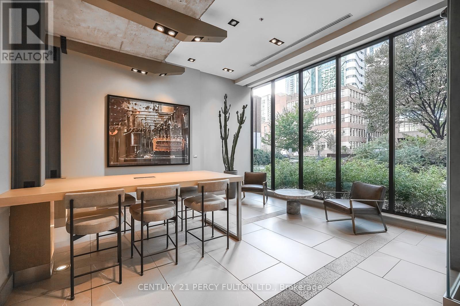 302 - 400 Wellington Street W, Toronto, Ontario  M5V 0B5 - Photo 18 - C12991210