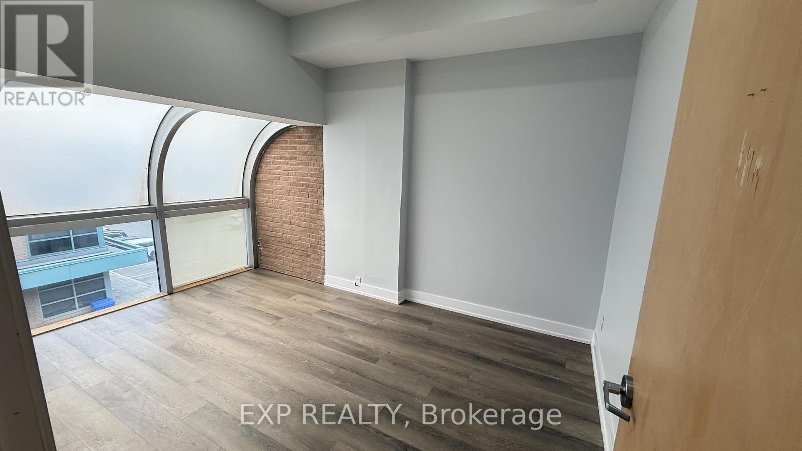 522 - 1315 Lawrence Avenue E, Toronto, Ontario  M3A 3R3 - Photo 8 - C12991220