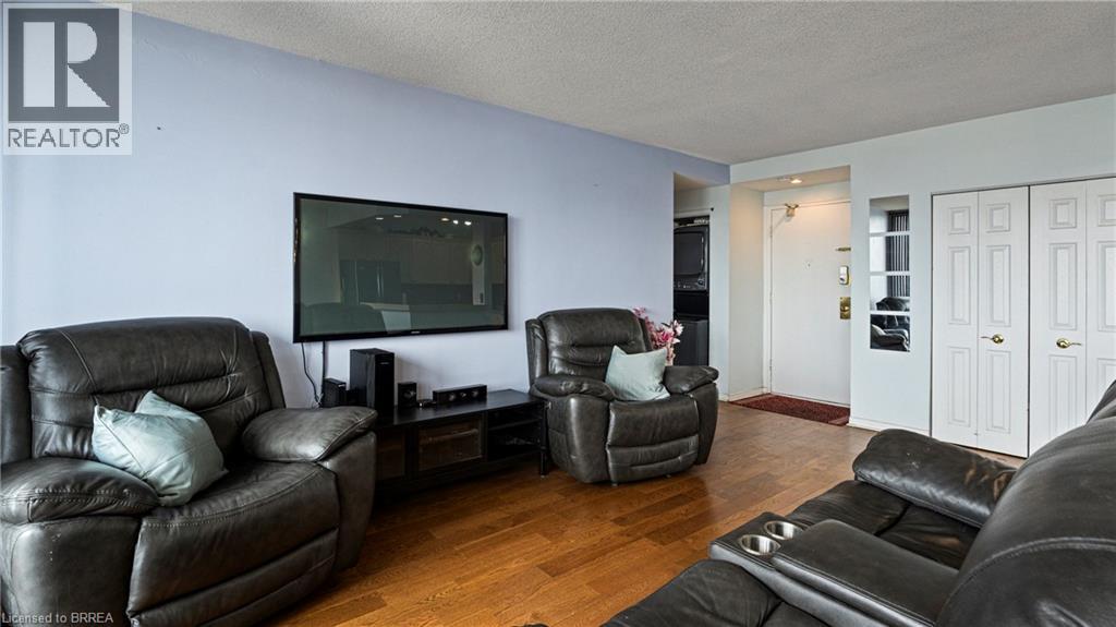 293 Mohawk Road E Unit# 501, Hamilton, Ontario  L9A 2J1 - Photo 8 - 40817197