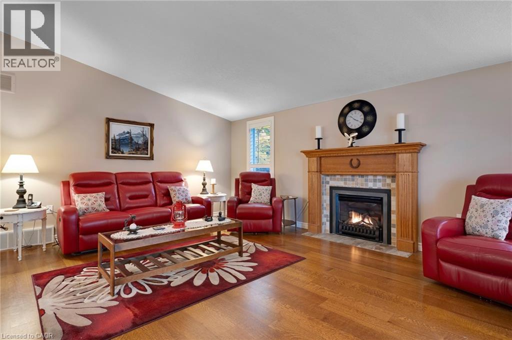 121 Bushmill Circle, Freelton, Ontario  L8B 1A5 - Photo 7 - 40780158