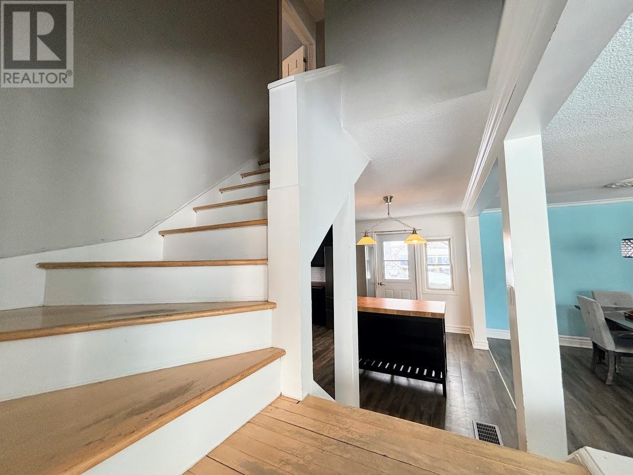 46 Neebig Ave, Manitouwadge, Ontario  P0T 2C0 - Photo 18 - TB2600090