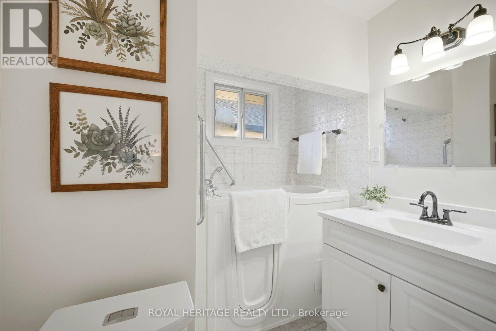 45 Andrew Avenue, Toronto, Ontario  M1M 3H1 - Photo 24 - E12991126