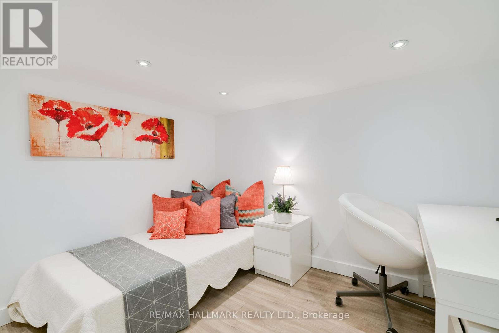 129 Woodfield Road, Toronto, Ontario  M4L 2W5 - Photo 32 - E12991178