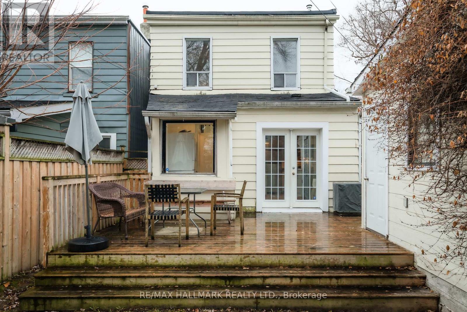 129 Woodfield Road, Toronto, Ontario  M4L 2W5 - Photo 37 - E12991178