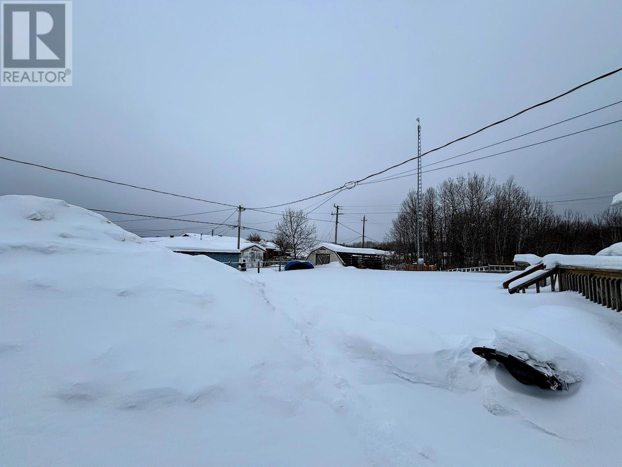 31 Brooks St, Manitouwadge, Ontario  P0T 2C0 - Photo 29 - TB2600370