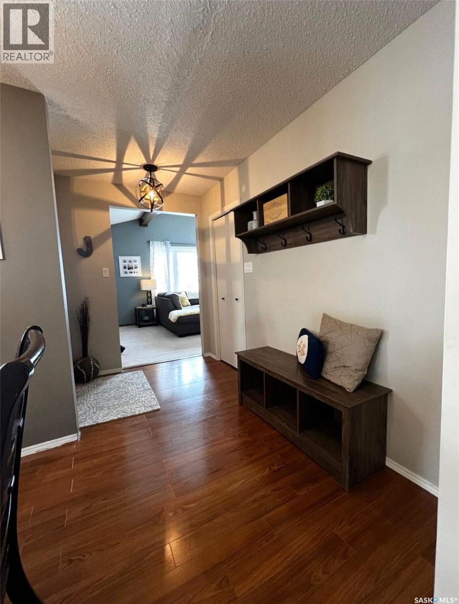 119 Macdonald Place, Swift Current, Saskatchewan  S9H 4A5 - Photo 7 - SK030478