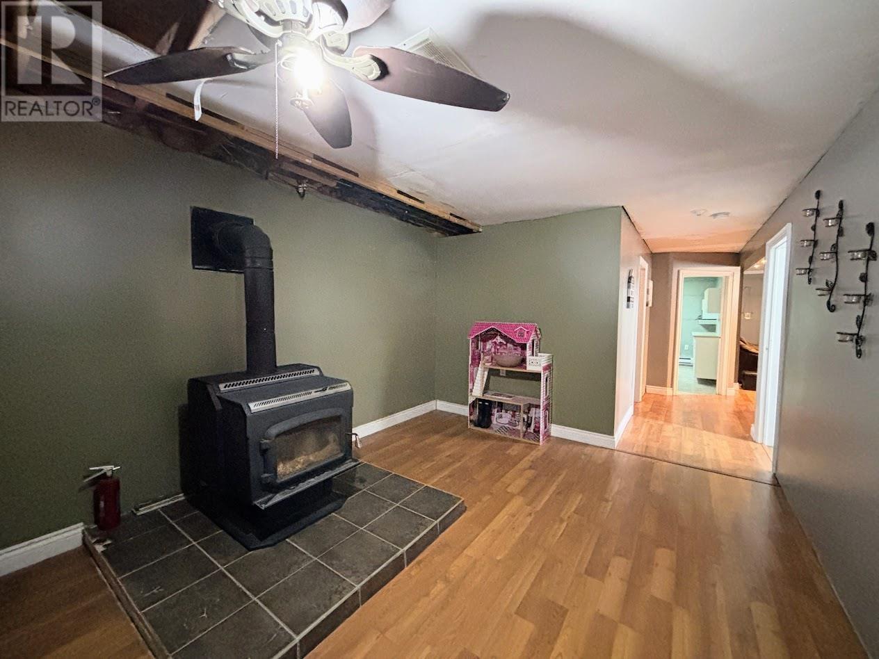 18 Wendego St, Manitouwadge, Ontario  P0T 2C0 - Photo 27 - TB2600582