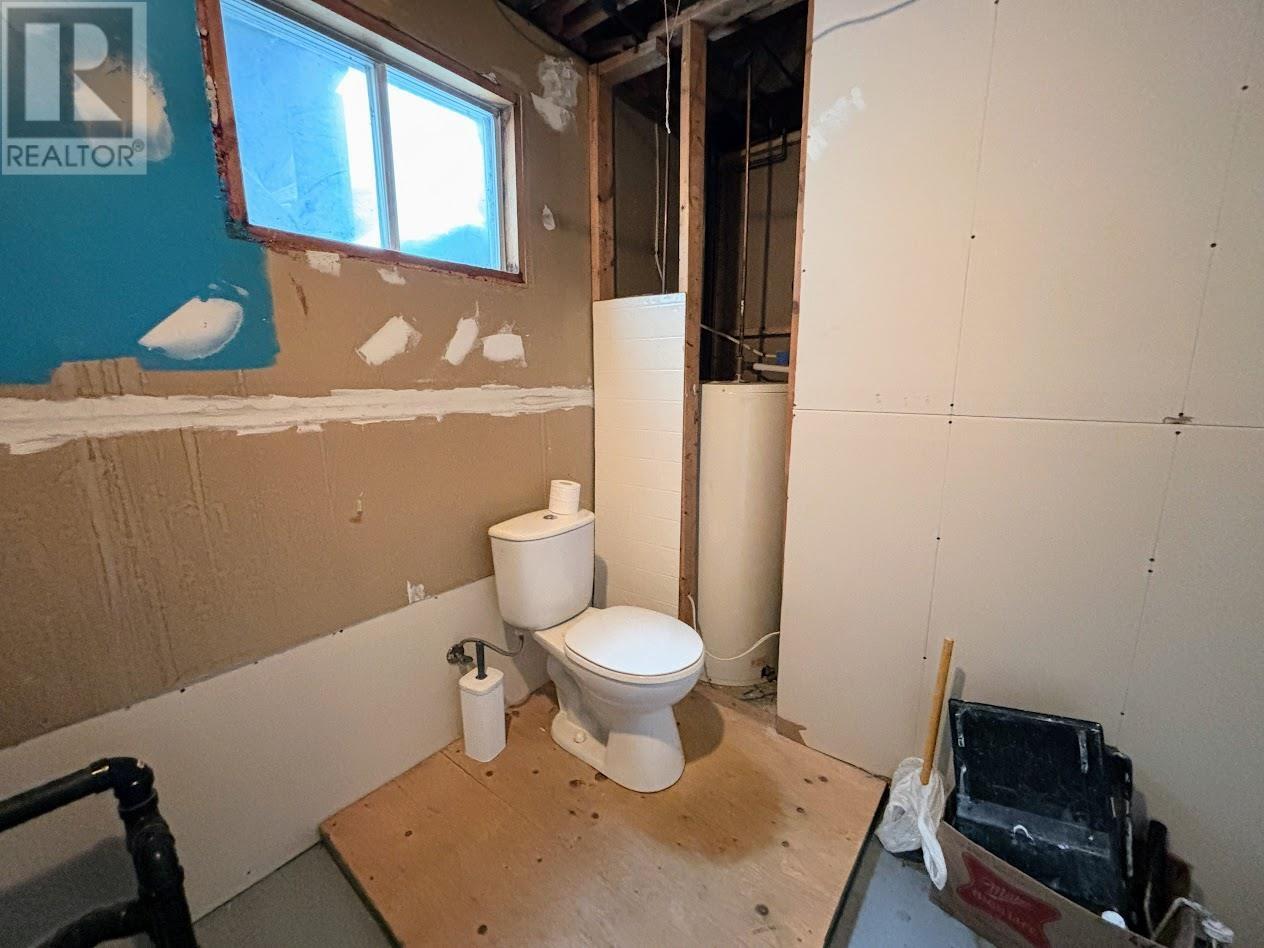 18 Wendego St, Manitouwadge, Ontario  P0T 2C0 - Photo 28 - TB2600582