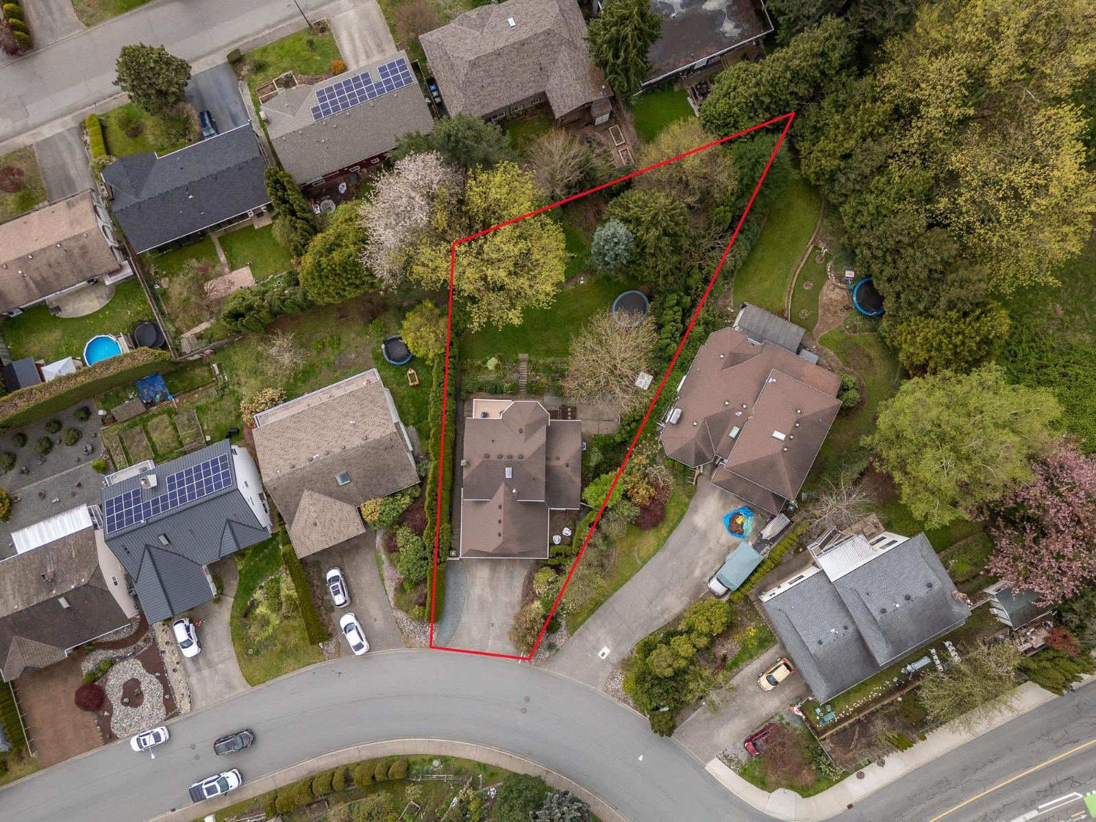 35220 Mccorkell Drive, Abbotsford, British Columbia  V3G 2C4 - Photo 3 - R3110243